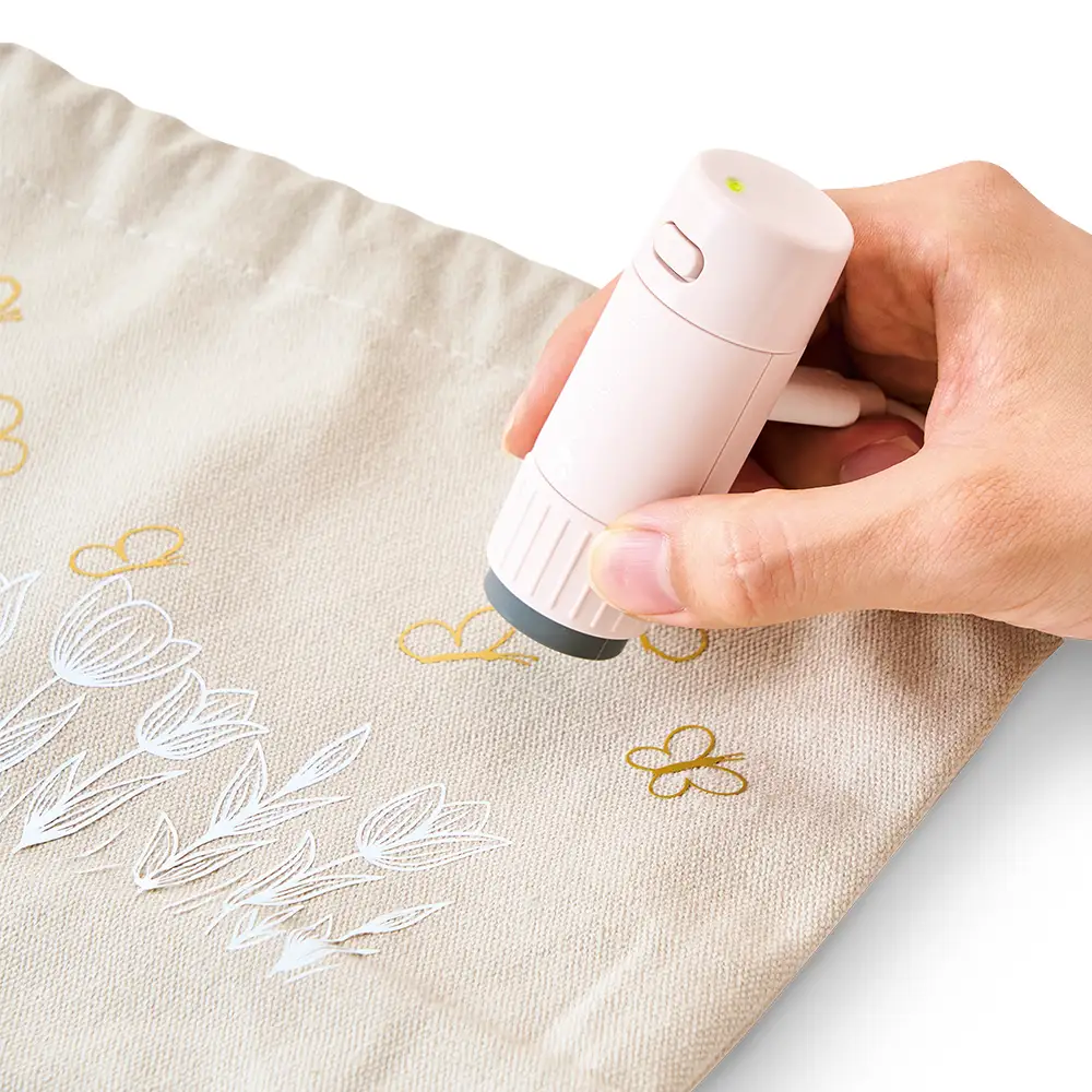 Für kleine Details hilft ihnen die Silhouette chloChe Petite