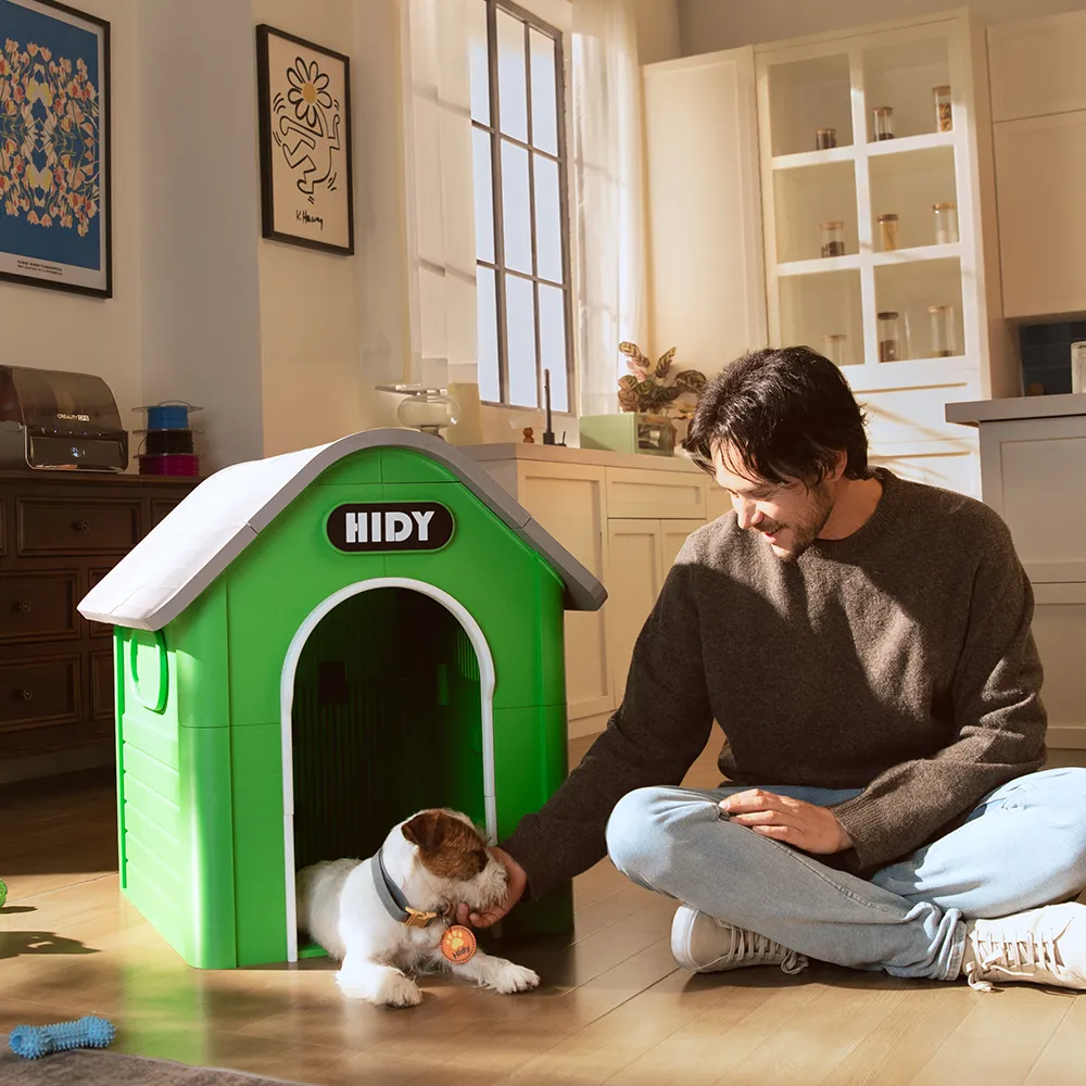 Eine bunte aus 3D Druck Filament gedruckte Hundehütte