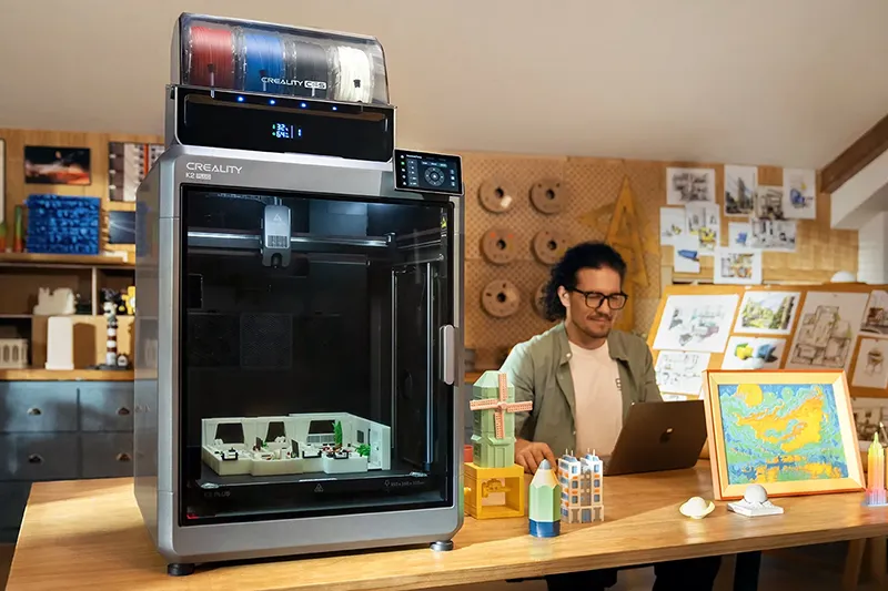 Der K2 Plus Und K2 pro 3D Drucker haben zusätzlich einen beheizten Bauraum.