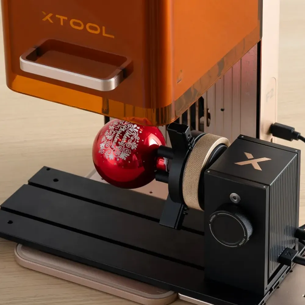 Der xTool F2 ist ebenfalls mit der Rotationseinheit verfügbar.