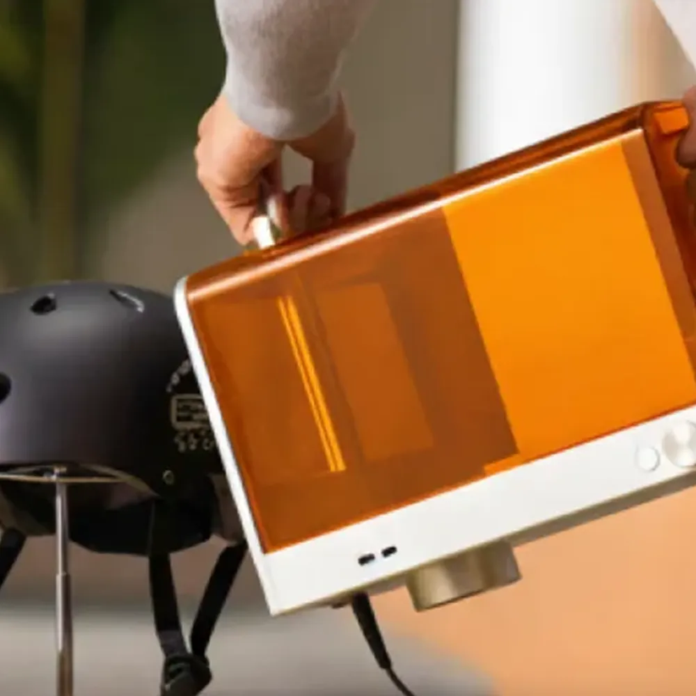 Ebenso wie der F1 ist der F2 von xTool einfach und transportabel.