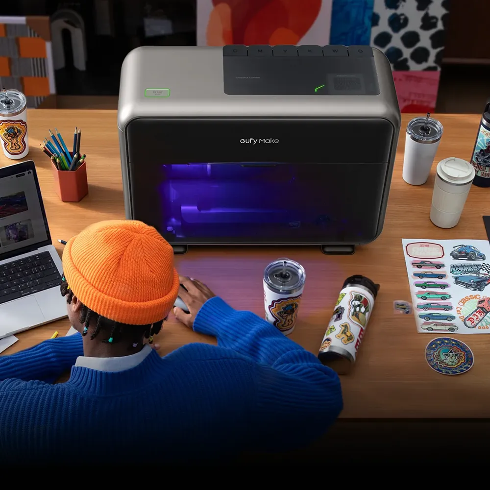 Der eufy Make E1 passt einfach in Ihr Büro.