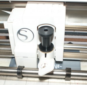 Mit den Distanzringen kann die Silhouette CAMEO gravieren mit Gravurwerkzeug