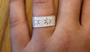 Schrumpfplastik - Blumenring